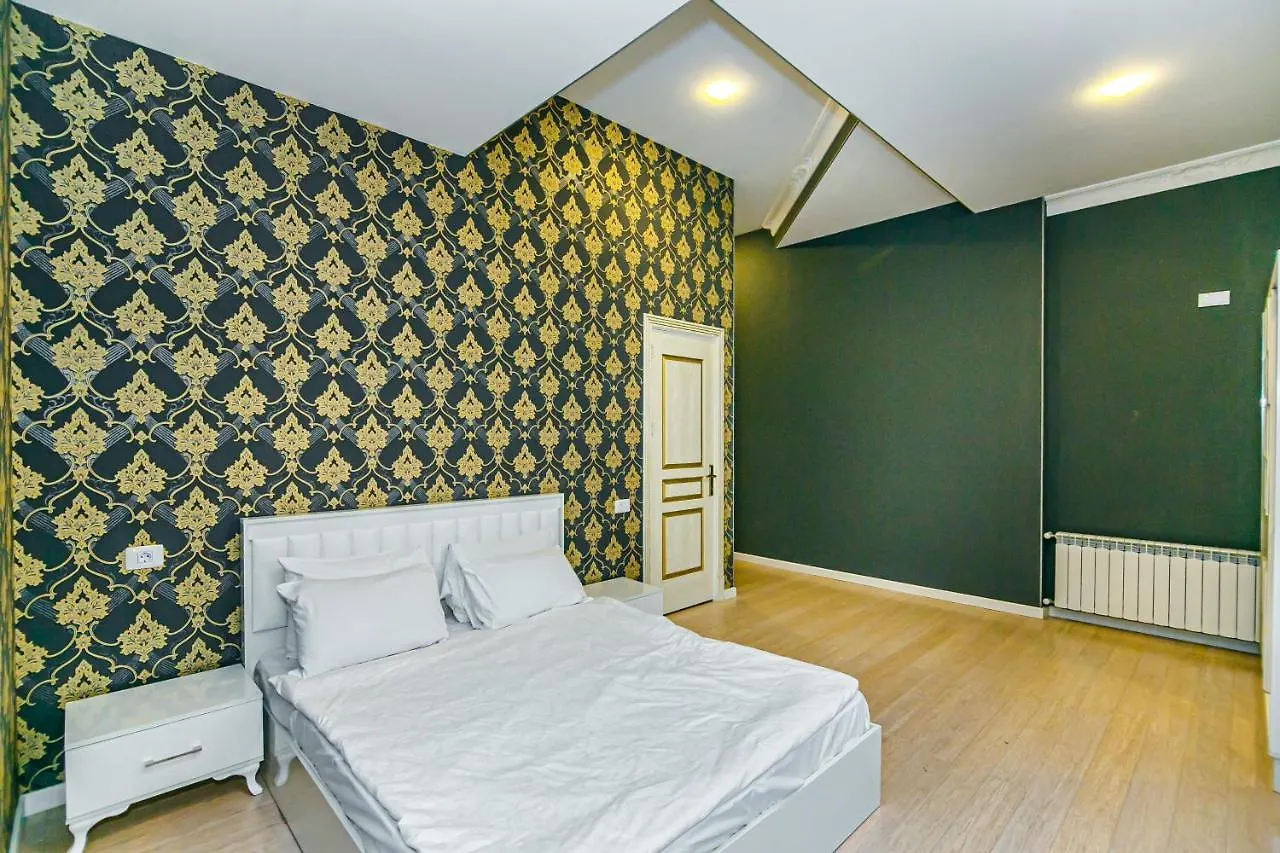Vip Penthouse In Nizami Street Aparthotel Baku